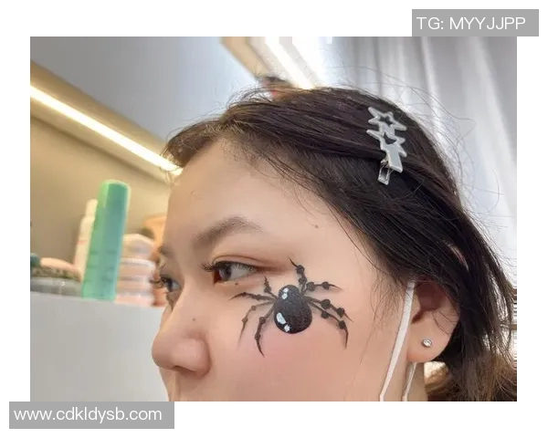 足球球星万圣节妆容创意大揭秘 打造赛场外的另类风采